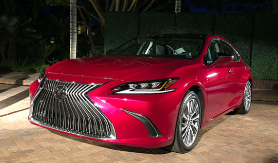 Đánh giá nhanh Lexus ES 2019: Dài, rộng và nhiều công nghệ hơn