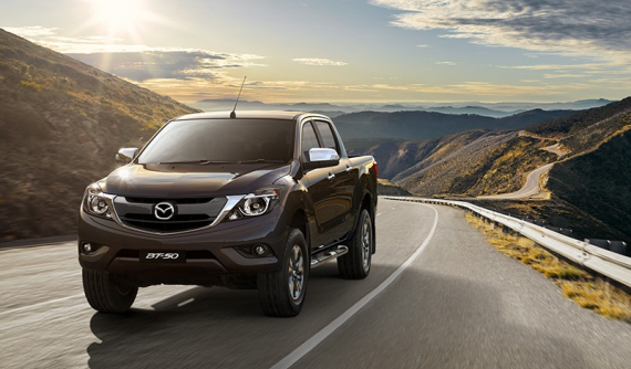 Bảng giá xe Mazda BT-50 2018 mới nhất tháng 4/2018