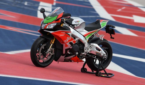 Aprilia RSV4 RF LE 2018: Có cánh gió như MotoGP, chỉ được bán ở Mỹ