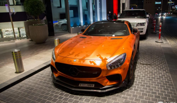 "Quái vật" Mercedes-AMG GT S độ 650 mã lực gây choáng với bộ áo sặc sỡ