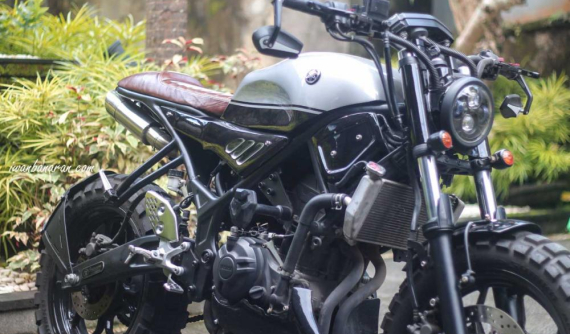 Xế hoài cổ Yamaha XSR250 bất ngờ lộ diện