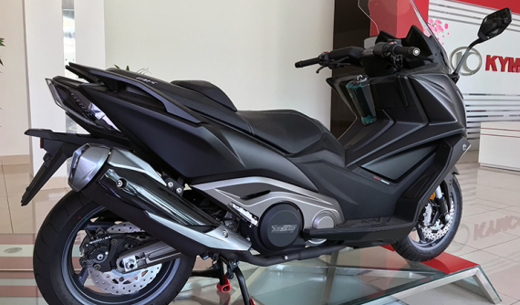 Xe ga phân khối lớn Kymco AK550 xuất hiện tại Việt Nam