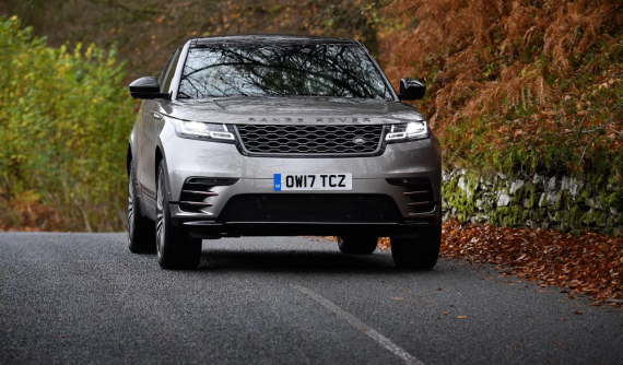 Range Rover Velar 2019 có động cơ và công nghệ an toàn mới