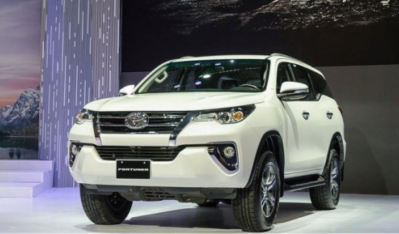 Giá xe Toyota Fortuner 2018 mới nhất tháng 5/2018