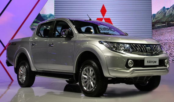 Giá xe Mitsubishi Triton mới nhất tháng 5/2018