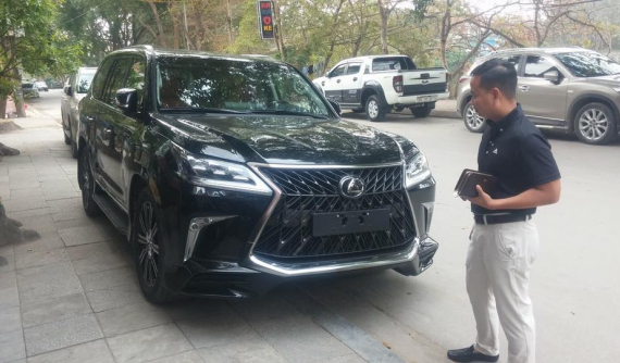 Lexus LX570 Super Sport 2018 gần 10 tỷ Đồng đầu tiên "làm dâu" tại Thanh Hoá