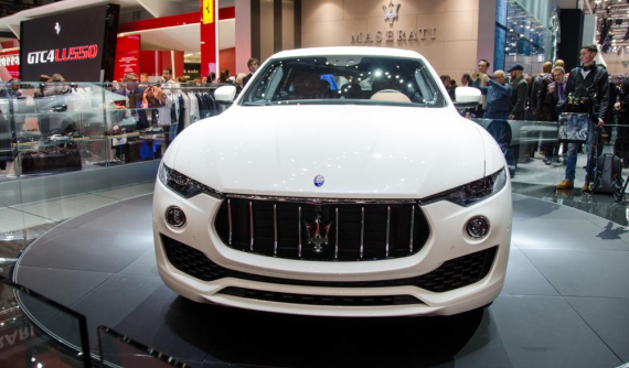 Giá xe Maserati Levante 2018 mới nhất tháng 5/2018