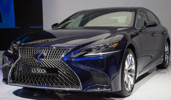Giá xe Lexus LS 2018 mới nhất tháng 5/2018