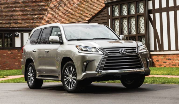 giá xe Lexus LX