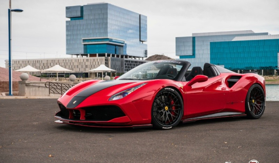 Ferrari 488 Spider qua bàn tay của nhà độ Mỹ được rao bán 8,88 tỷ Đồng