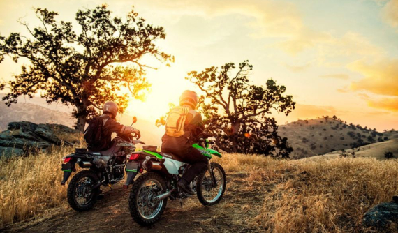 Giá xe Kawasaki KLX 2018 mới nhất tháng 5/2018