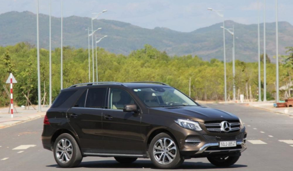 Giá xe Mercedes-Benz GLE 2018 mới nhất tháng 5/2018