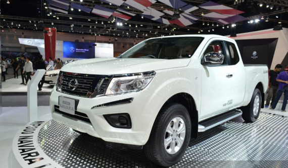 Giá xe Nissan Navara 2018 mới nhất tháng 5/2018