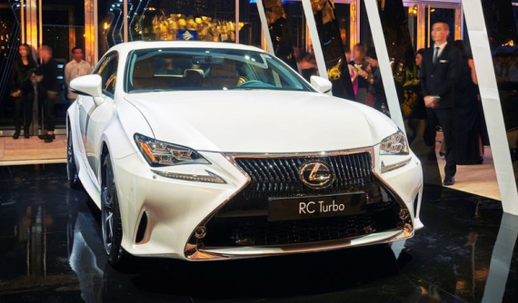 Giá xe Lexus RC 2018 mới nhất tháng 5/2018