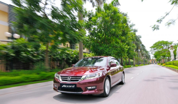 Cập nhật giá xe Honda Accord 2018 mới nhất tháng 6/2018