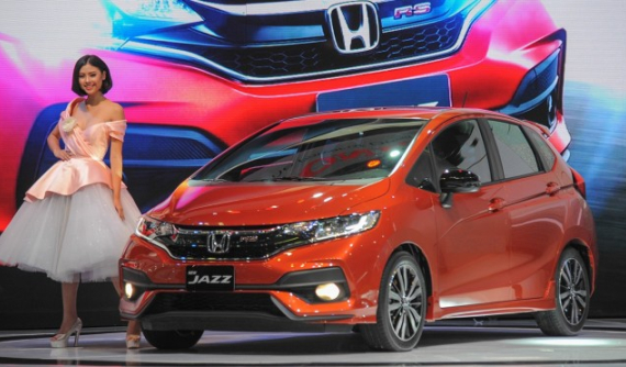 Giá xe Honda Jazz 2018 mới nhất tháng 6/2018