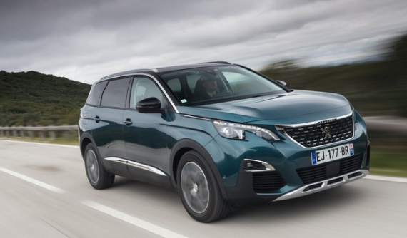 Giá xe Peugeot 5008 2018 mới nhất tháng 6/2018