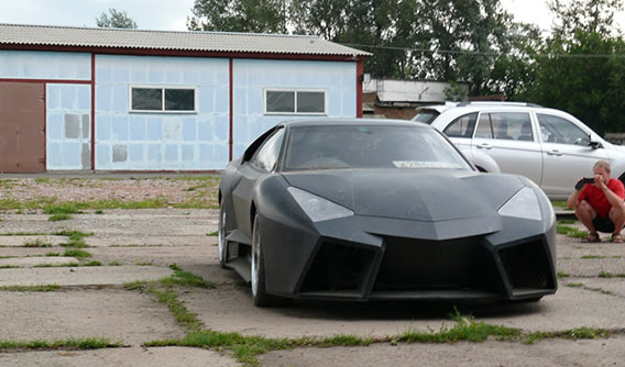 Lamborghini Reventon phiên bản tự chế có giá chưa đến 10.000 USD