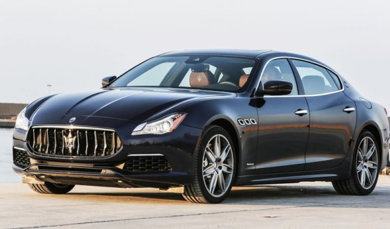 Giá xe Maserati Quattroporte 2018 mới nhất tháng 6/2018