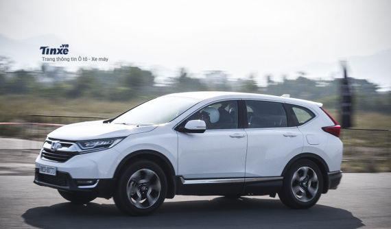 Honda CR-V 2018 đội giá 20 triệu, có tiền cũng không thể mua xe ngay
