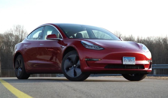Sau cập nhật, Tesla Model 3 được Consumer Reports đánh giá là xe nên mua