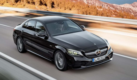 Công ty mẹ của Mercedes-Benz có thể bị phạt 4,4 tỷ USD vì gian lận khí thải