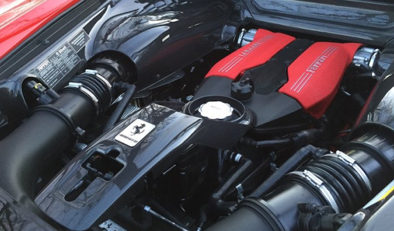 Ferrari giành cú ăn 5 ngoạn mục ở giải thưởng Động cơ Quốc tế của năm 2018