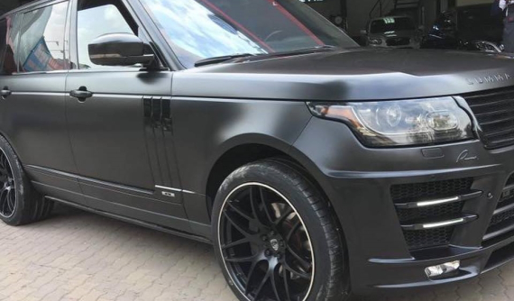 "Dọn đường" cho Lamborghini Urus về nước, Dương Kon bán bớt Range Rover độ Lumma Design