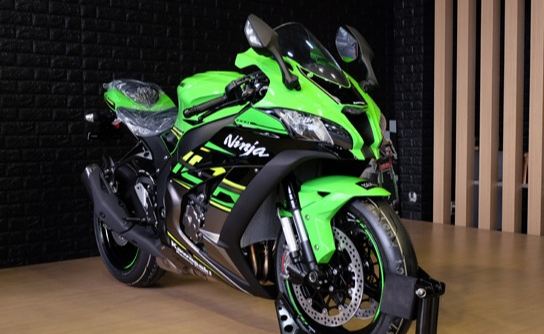 Giá xe Kawasaki Ninja ZX-10R tháng 6/2018