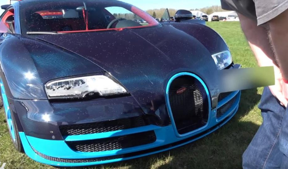 Bugatti Veyron Grand Sport Vitesse tông vào hàng rào chắn khi cố giảm phanh từ tốc độ 334 km/h