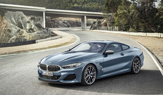Coupe hạng sang BMW 8-Series 2019 mới ra mắt được công bố giá bán