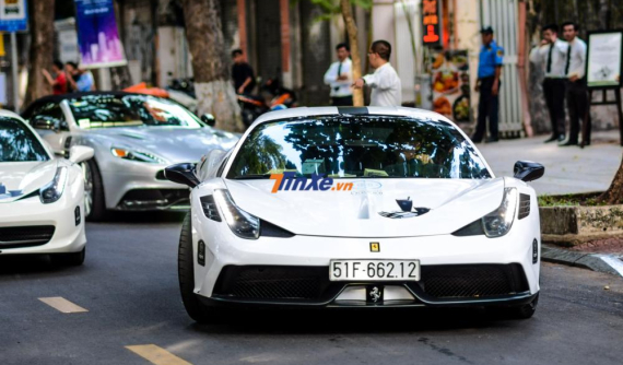 Đánh giá nhanh siêu xe hàng độc Ferrari 458 Speciale của ông Đặng Lê Nguyên Vũ