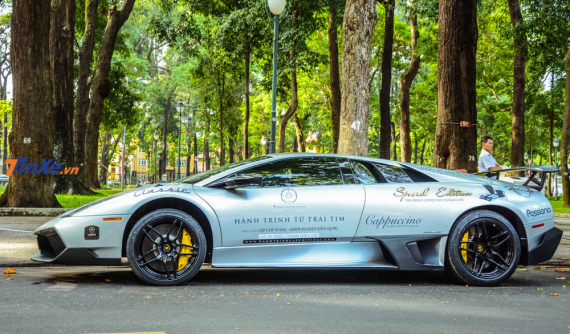 Đánh giá nhanh siêu phẩm cực hiếm Lamborghini Murcielago SV của ông Đặng Lê Nguyên Vũ