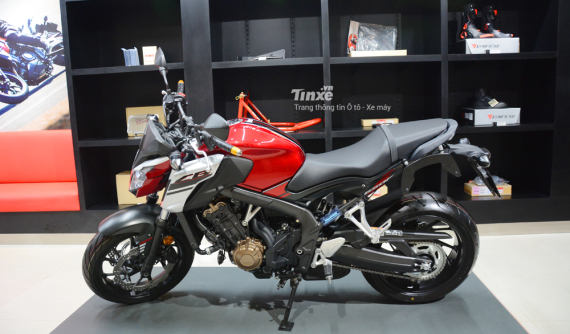 Giá xe Honda CB650F 2018 tháng 7/2018