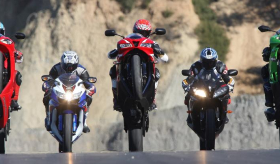 Điểm danh 10 Sport bike bản thương mại mạnh mẽ nhất năm 2018