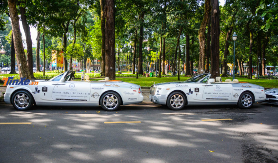 Đánh giá nhanh xe siêu sang mui trần Rolls-Royce Phantom Drophead Coupe của ông chủ Trung Nguyên