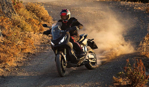 Phương pháp lựa chọn lốp xe tay ga "chuẩn" nhất hiện nay