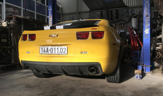 Chevrolet Camaro RS Quảng Ninh được chủ nhân độ lại ống xả "khủng"