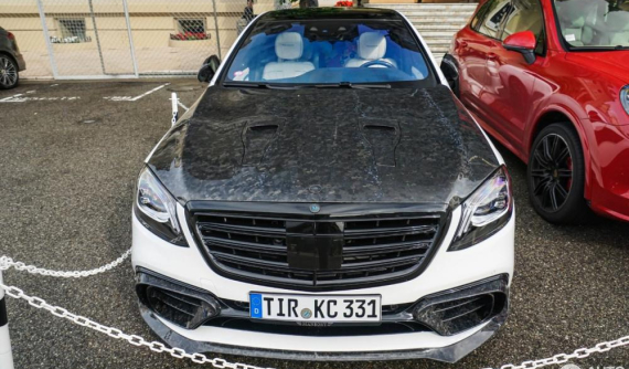 Bắt gặp Mercedes-AMG S63 Signature Edition của hãng độ Mansory tại thiên đường siêu xe