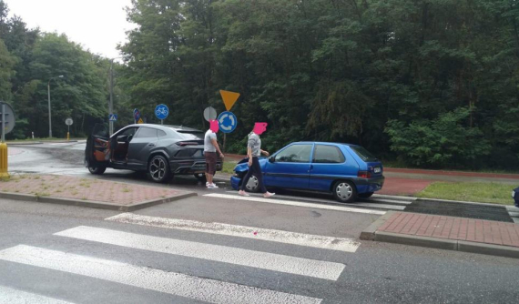 Chiếc siêu SUV Lamborghini Urus đầu tiên bị tai nạn trên thế giới