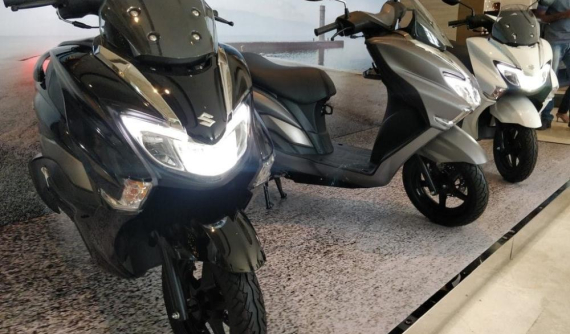 Suzuki Burgman Street 125 2018 chính thức được bán ra thị trường, chốt giá 22,9 triệu đồng