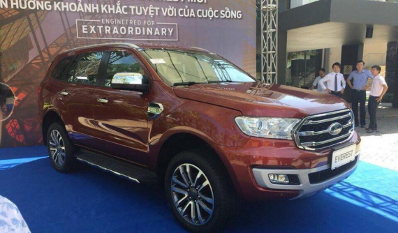 Ford Everest 2018 bất ngờ được giới thiệu tại Việt Nam, giao xe vào tháng 9 tới