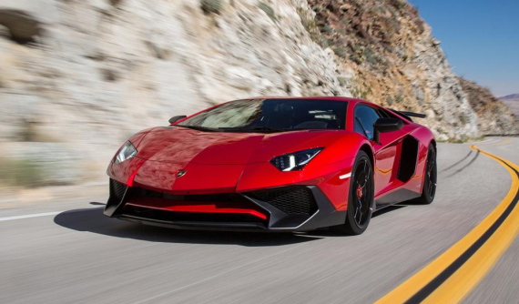 Có nguy cơ rụng bánh khi đang chạy, siêu xe Lamborghini Aventador SV bị triệu hồi