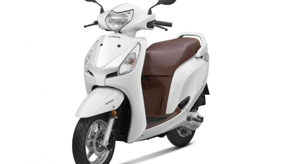 Chi tiết xe ga Honda Aviator 2018, tăng giá so với đời cũ