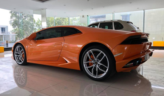 Lamborghini Huracan độ "khủng" nhất Việt Nam được chủ nhân trả về ngoại thất "zin"