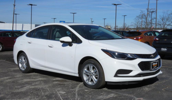 Chevrolet Cruze 2024: Giá xe Chevrolet Cruze và khuyến mãi mới nhất hiện nay