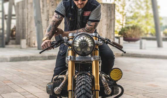 Trầm trồ trước bản độ Cafe Racer tuyệt đẹp từ BMW R100 của xưởng độ Ironwood