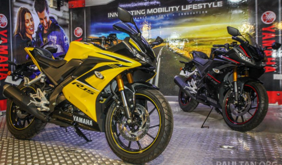 Yamaha R15 2018 bán ra tại Malaysia với giá 68,5 triệu đồng