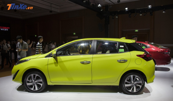 Đánh giá nhanh Toyota Yaris G 2018: Xe nhập khẩu hạng B, đắt ngang xe hạng C