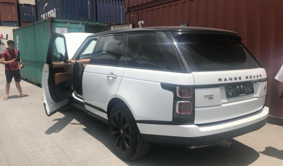 Range Rover Autobiography 2018 sử dụng động cơ lai đầu tiên cập bến Việt Nam